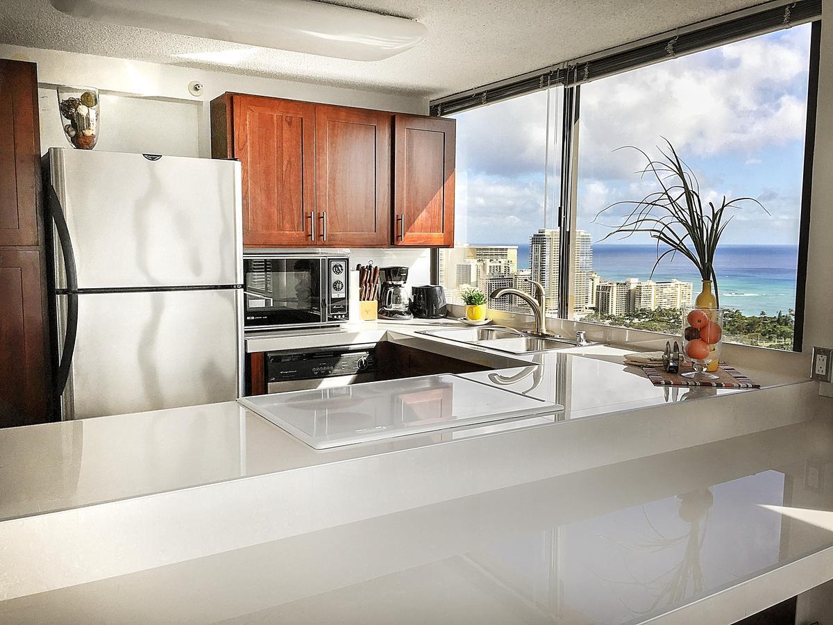 Hawaiian Monarch Penthouse 401 By Hawaii Ocean Club Leilighet Honolulu Eksteriør bilde