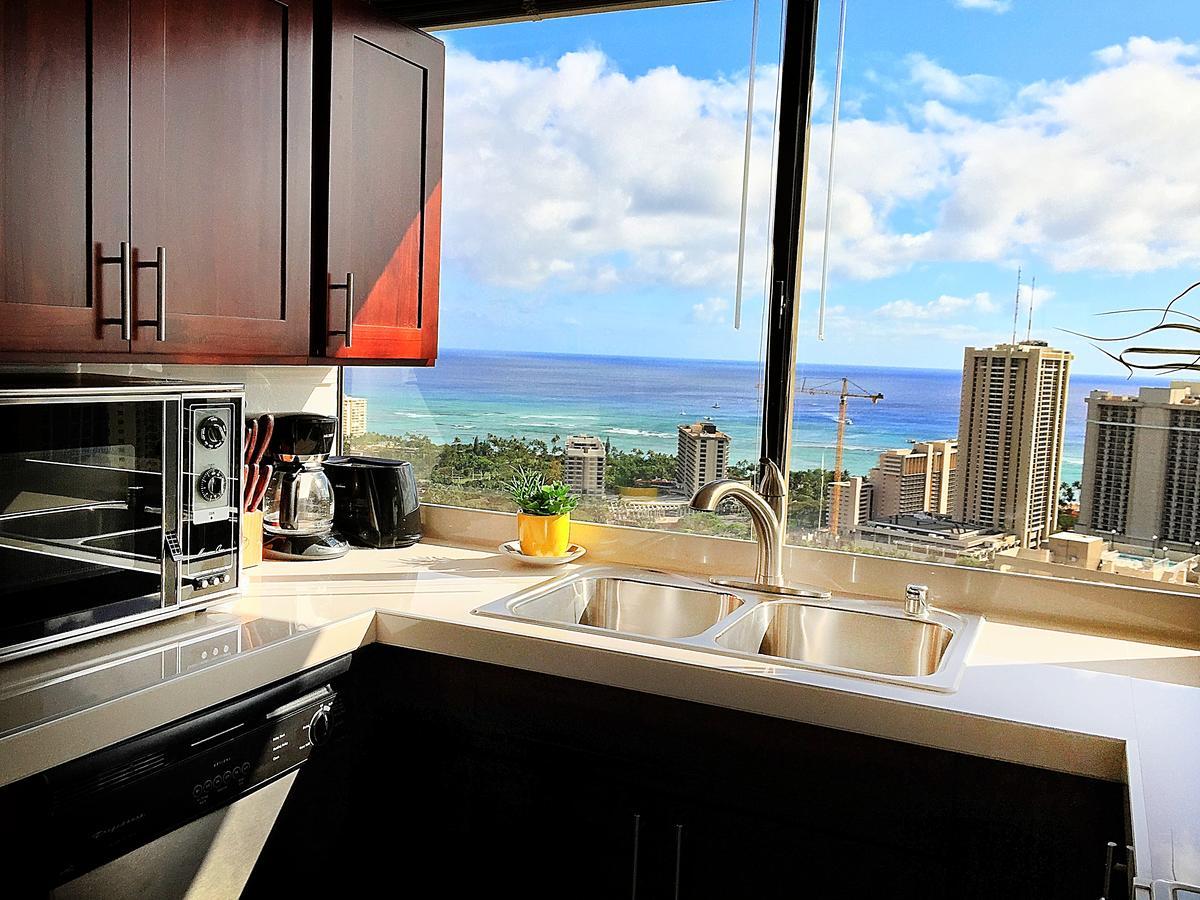 Hawaiian Monarch Penthouse 401 By Hawaii Ocean Club Leilighet Honolulu Eksteriør bilde